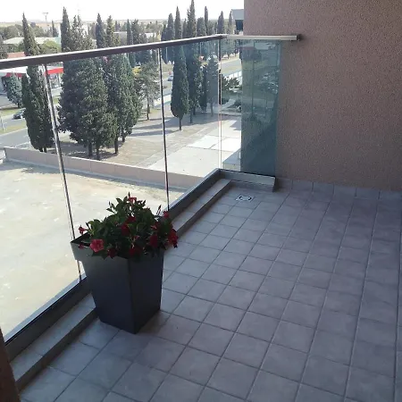 Capital Apartment